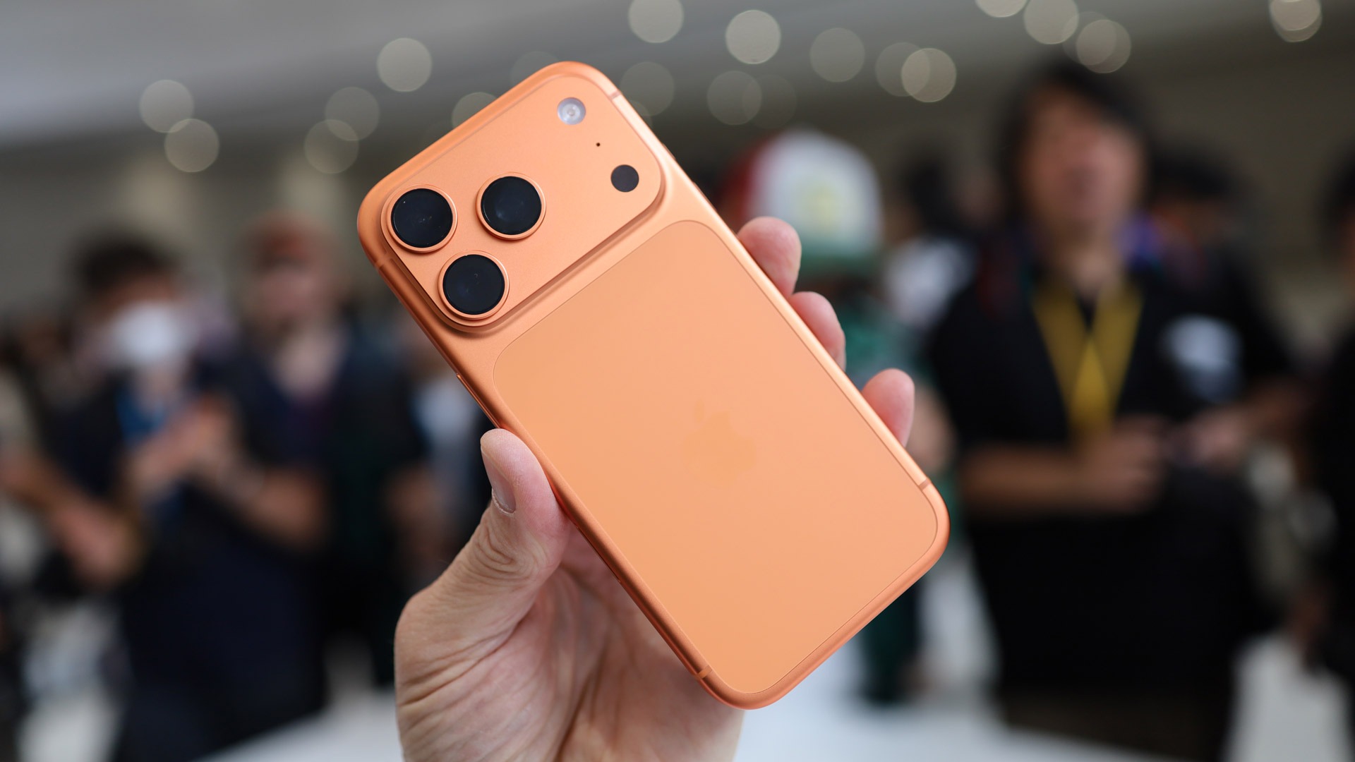 Что произошло с дизайном iPhone 17 Pro?