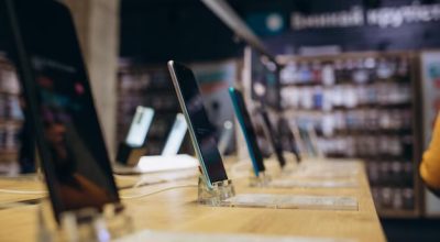 Американец создал светодиодную решетку радиатора, чтобы его Dodge Challenger пел треки Linkin Park и Майкла Джексона