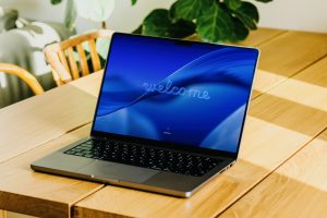 Обновления macOS Tahoe 26.6 и watchOS 26.6: Исправления ошибок и улучшения