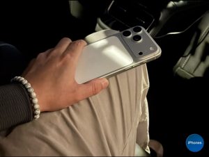 Apple занимает 65% мирового рынка премиальных смартфонов благодаря iPhone 17